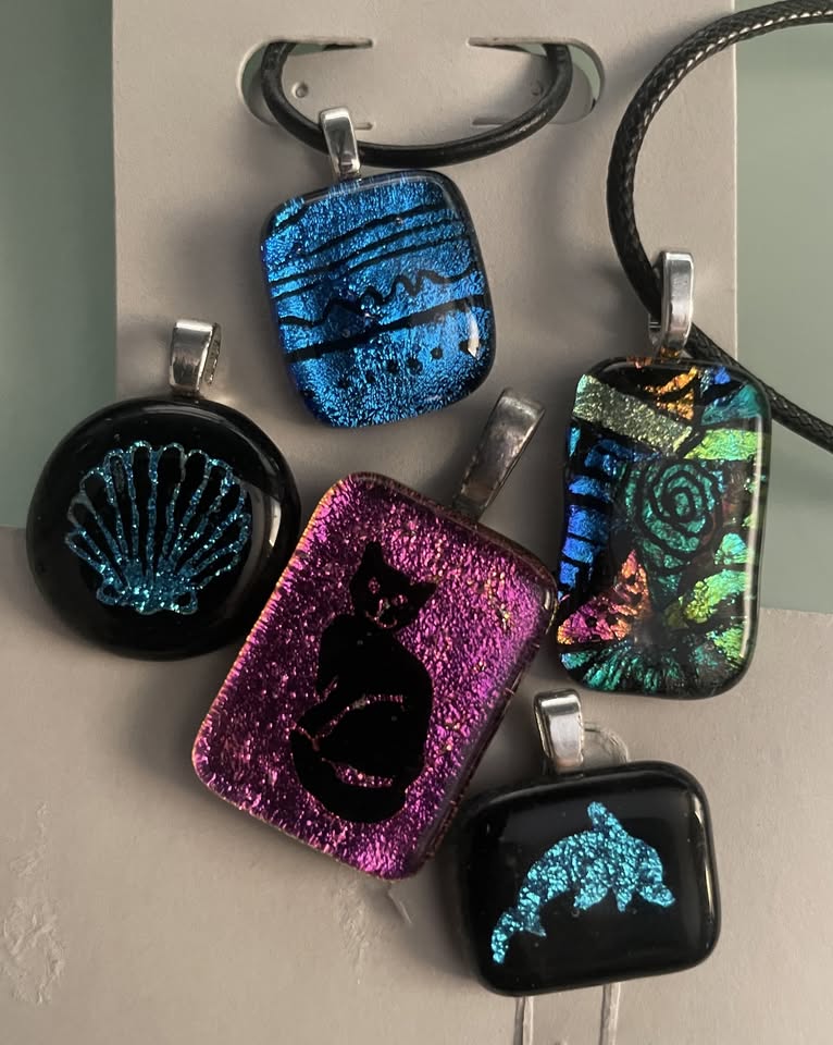 class: images in dichroic fused glass (punta gorda)